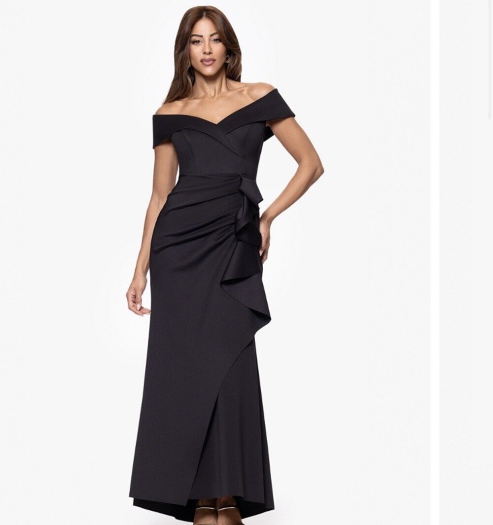 XSCAPE Off Shoulder Gown Dress Size 6 Black Sheath Cascade Ruffle V-Neck